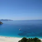 بيت للعطل Fotini